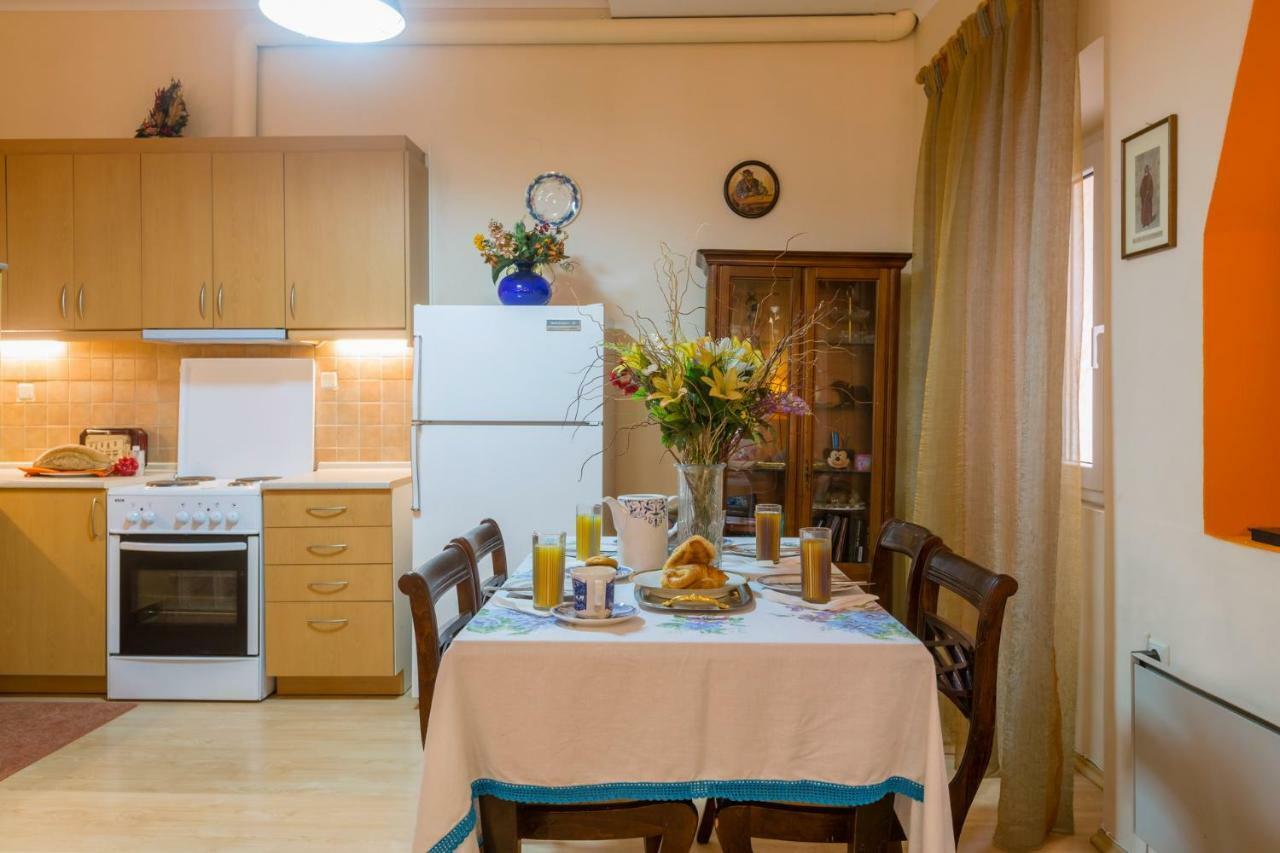 Heart Of The Old Town Apartment Corfu  Экстерьер фото